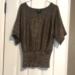 Really cute sweater, Medium